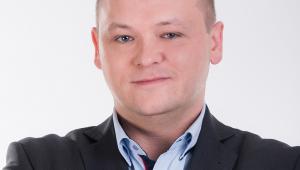 Konrad Bartnicki Senior Sales Engineer, BI & Infrastructure Enterprise Business Group Lenovo