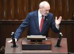 Macierewicz: Dezinformacja poważnym zagrożeniem