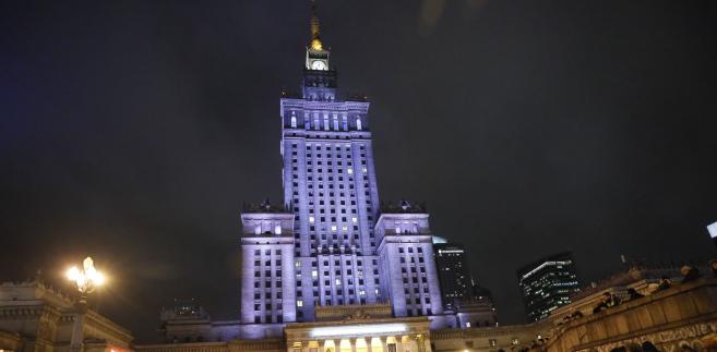 wysadzić pracęjak sprawić, by mama uprawiała z tobą seks