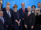 Radziwiłł: Podpisano 21 umów wzmacniających ochronę zdrowia na 250 mln zł